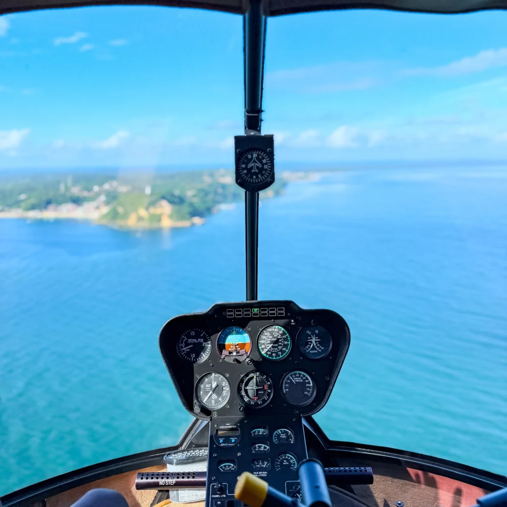 passeio-de-helicoptero-maruwa-villas